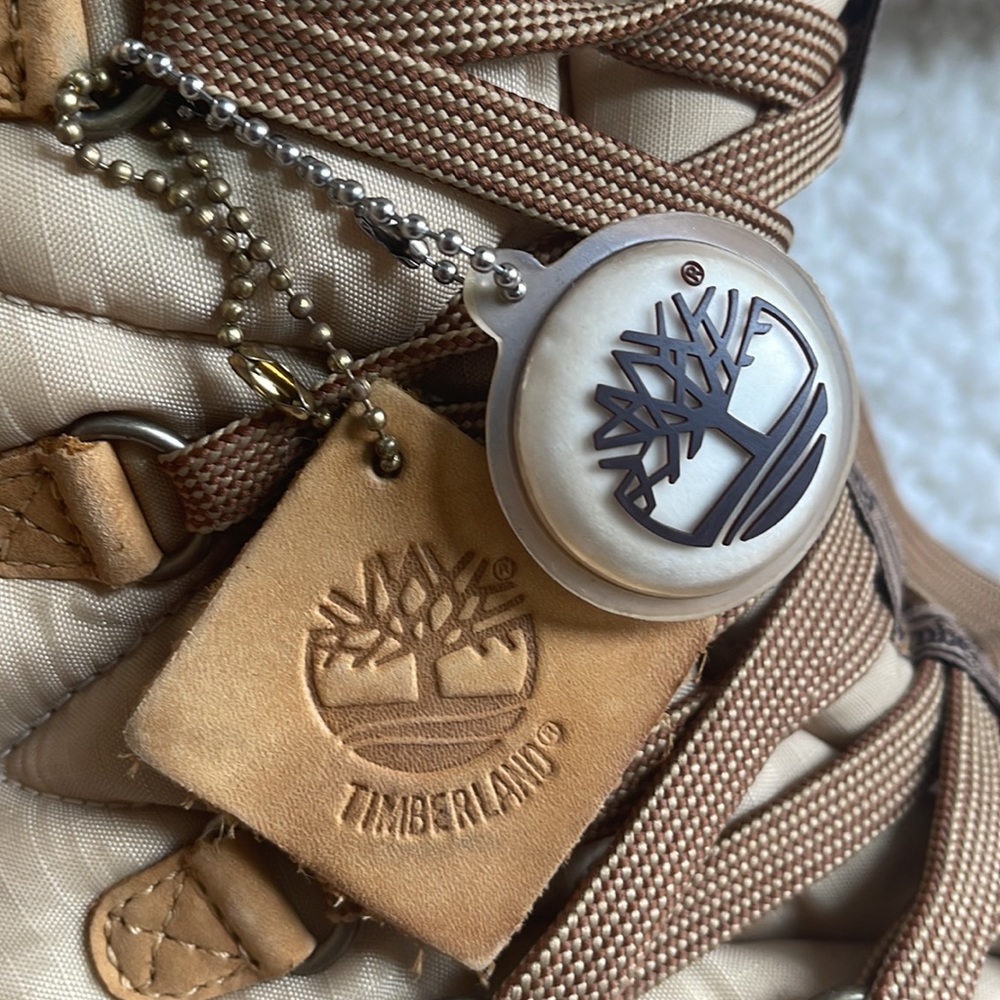 Timberland Boots - Picture 5 of 8